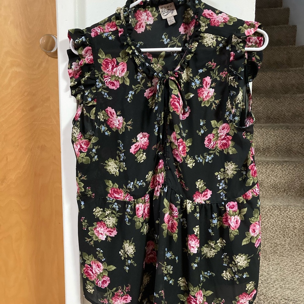 Large Black Floral Como Vintage Blouse